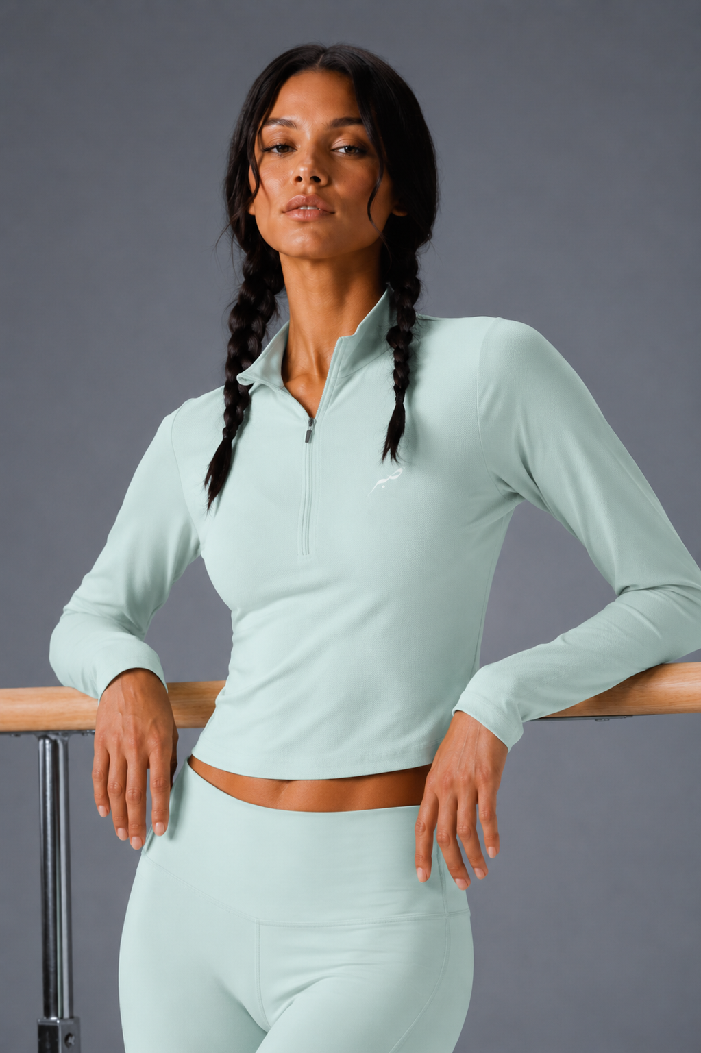 SABR Women's Quarter-Zip Yoga Pullover